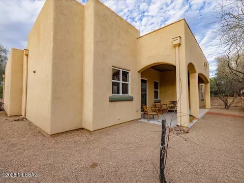 Exterior - 10590 E Maldonado Pl, Tucson, AZ 85747 photo 7 of 13