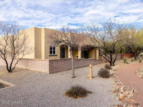 Exterior - 10590 E Maldonado Pl, Tucson, AZ 85747 photo 2 of 13