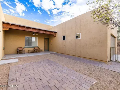 Exterior - 10590 E Maldonado Pl, Tucson, AZ 85747 photo 5 of 13