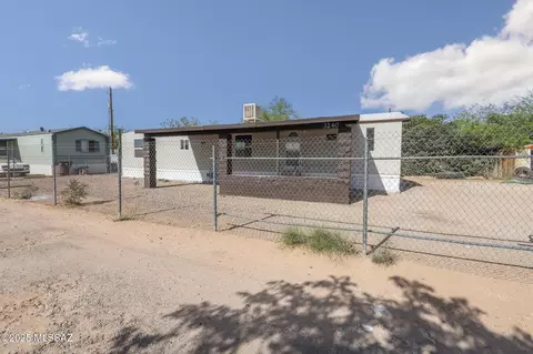 3240 E Milton Rd, Tucson, AZ 85706