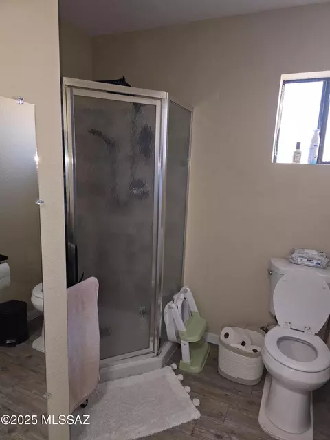 Bath - 3398 N Keeling Ln, Willcox, AZ 85643 photo 3 of 5