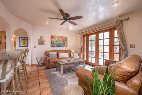 5030 N Pueblo Villas Dr, Tucson, AZ 85704