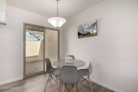 Dining - 2736 S Oakenshield Way, Tucson, AZ 85730 photo 1 of 3