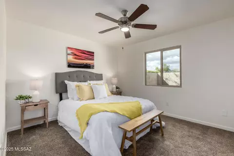 Bedroom - 2736 S Oakenshield Way, Tucson, AZ 85730 photo 2 of 6
