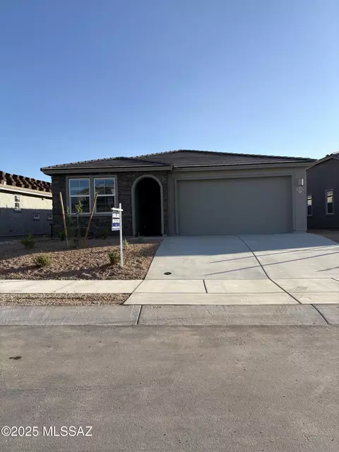 8524 S Placita Reata, Vail, AZ 85641