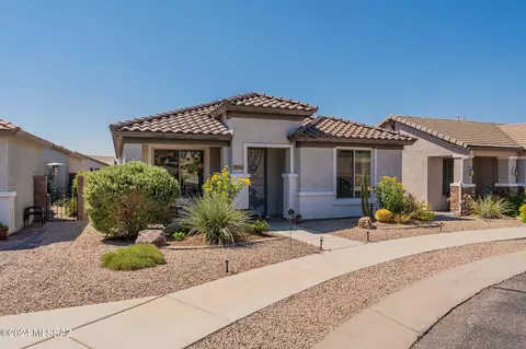 10149 S Tilbury Dr, Vail, AZ 85641