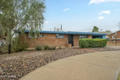 Exterior - 4802 E 2nd St, Tucson, AZ 85711 photo 1 of 9