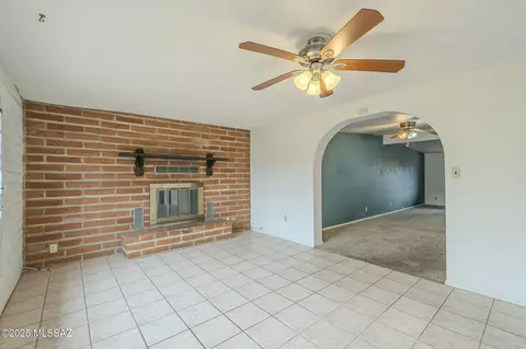 Living - 4802 E 2nd St, Tucson, AZ 85711 photo 7 of 9