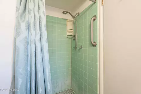 Bath - 4802 E 2nd St, Tucson, AZ 85711 photo 5 of 5