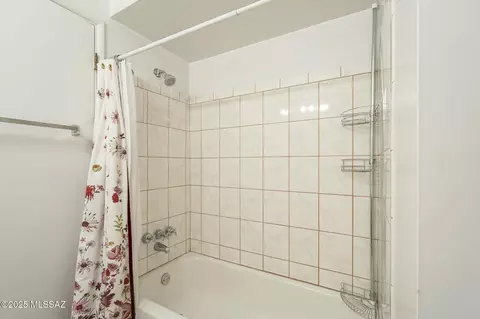 Bath - 4802 E 2nd St, Tucson, AZ 85711 photo 2 of 5