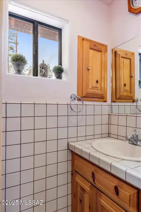 Bath - 9 County Road 2074, Alpine, AZ 85920 photo 5 of 6