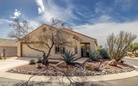 13045 N Burrobush Loop, Marana, AZ 85658
