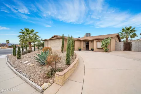 4180 W Barque Dr, Tucson, AZ 85741