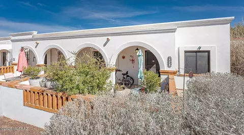 425 S Paseo Cerro #D, Green Valley, AZ 85614