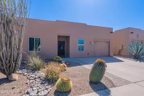 3733 S Avenida De Encino, Green Valley, AZ 85614