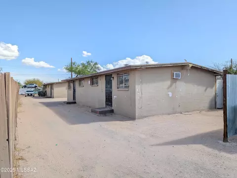 Exterior - 219 E 35th St, Tucson, AZ 85713 photo 2 of 4