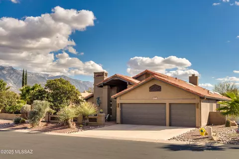 64275 E Orangewood Ln, Tucson, AZ 85739