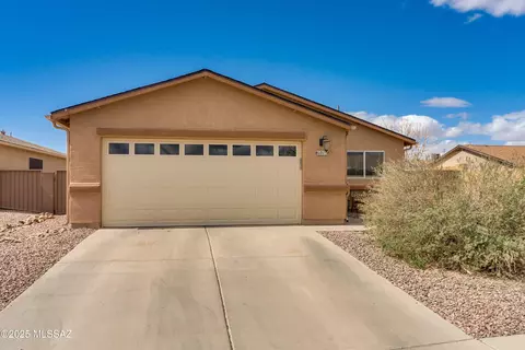 6015 N Applesauce Ct, Tucson, AZ 85741