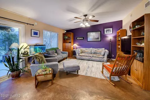 Living - 8884 E Apache Well Pl, Tucson, AZ 85730 photo 3 of 4