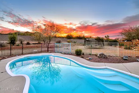 Exterior - 8884 E Apache Well Pl, Tucson, AZ 85730 photo 12 of 16