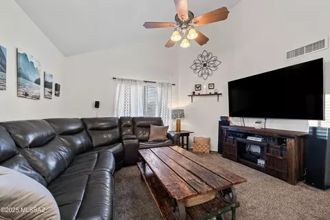 9986 E Stella Rd, Tucson, AZ 85730 photo 5