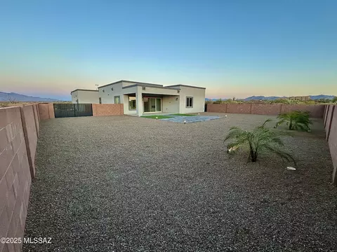 Exterior - 13442 S High Haven Mesa, Vail, AZ 85641 photo 7 of 8