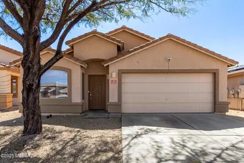 Exterior - 12712 E Red Iron Trl, Vail, AZ 85641 photo 2 of 5