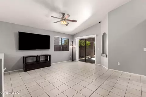 Living - 12712 E Red Iron Trl, Vail, AZ 85641 photo 1 of 3