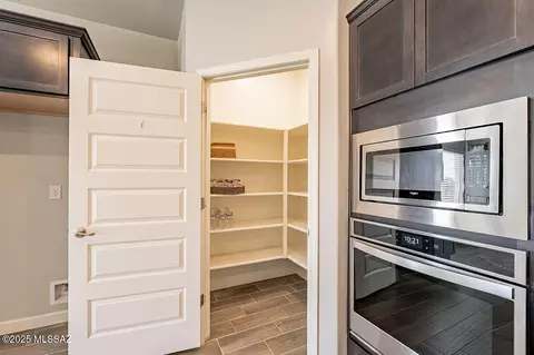 Kitchen - 505 W Grantham St, Vail, AZ 85641 photo 3 of 3
