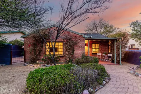 2525 E Drachman St, Tucson, AZ 85716