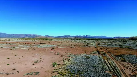 40 W Acres W Bagby Rd, Douglas, AZ 85607