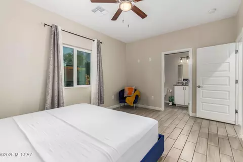 Bedroom - 1695 E Drexel Rd, Tucson, AZ 85706 photo 3 of 11