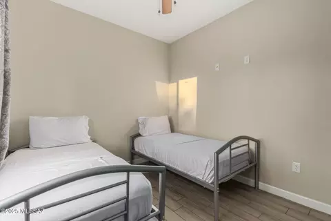 Bedroom - 1695 E Drexel Rd, Tucson, AZ 85706 photo 9 of 11