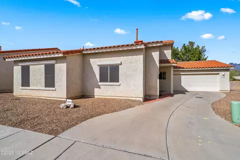 3944 N Placita La Vina, Tucson, AZ 85719