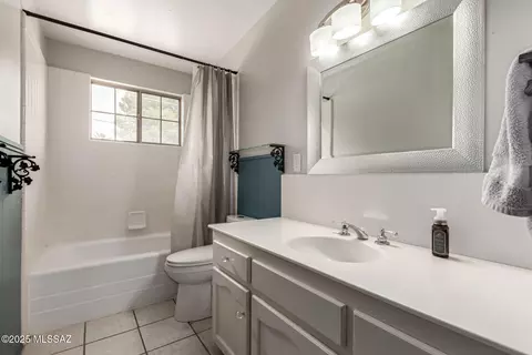 Bath - 5251 E 4th St, Tucson, AZ 85711 photo 2 of 2