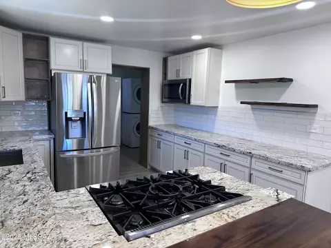 Kitchen - 553 E 6th St, Benson, AZ 85602 photo 4 of 8