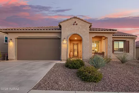 6909 W Cliff Spring Trl, Marana, AZ 85658