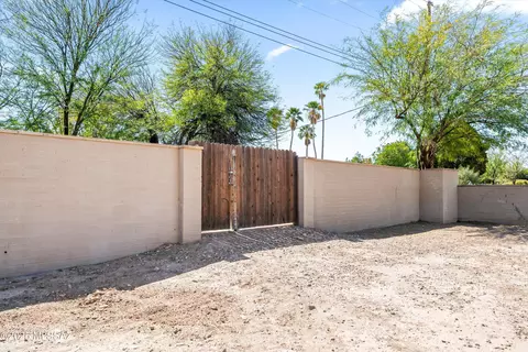 Exterior - 7812 E Pima St, Tucson, AZ 85715 photo 5 of 7