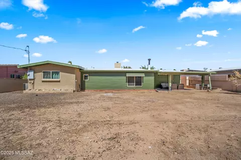 Exterior - 7812 E Pima St, Tucson, AZ 85715 photo 3 of 7