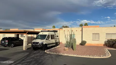 1339 S Durham Dr, Tucson, AZ 85713