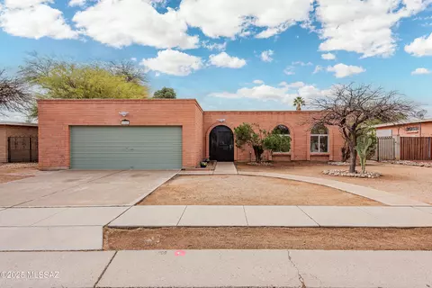 7750 E Lurlene, Tucson, AZ 85730