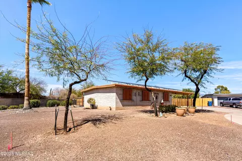 Exterior - 7205 E Stella Rd, Tucson, AZ 85730 photo 1 of 4