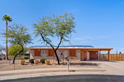7205 E Stella Rd, Tucson, AZ 85730