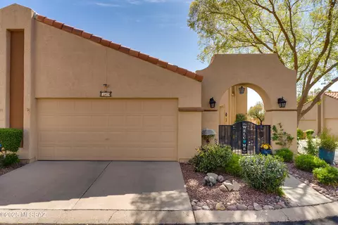 679 W Rushwood Dr, Tucson, AZ 85704