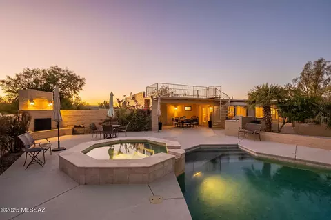6420 N Camino Padre Isidoro, Tucson, AZ 85718