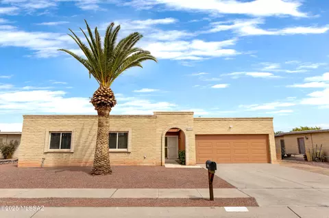 7731 E David Dr, Tucson, AZ 85730