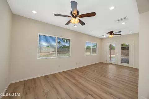 Living - 7731 E David Dr, Tucson, AZ 85730 photo 6 of 7