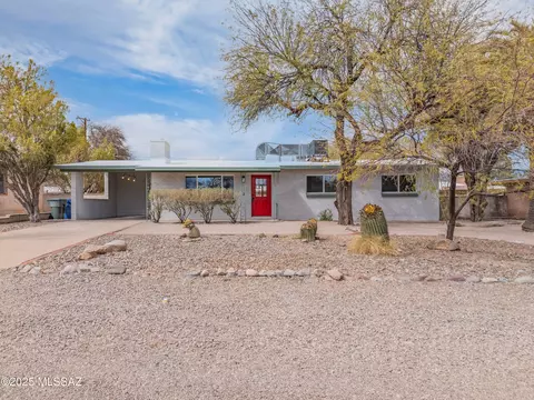 5731 E 10th St, Tucson, AZ 85711