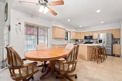 Dining - 8240 E Oneida Pl, Tucson, AZ 85715 photo 3 of 3