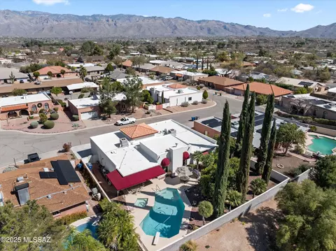 View/Area - 8240 E Oneida Pl, Tucson, AZ 85715 photo 1 of 5